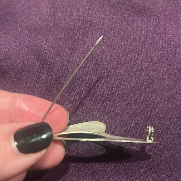 Vintage Silver Heart Brooch - Picture 12 of 17